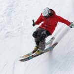 Co jest bardziej obciąża kolana narty czy snowboard?