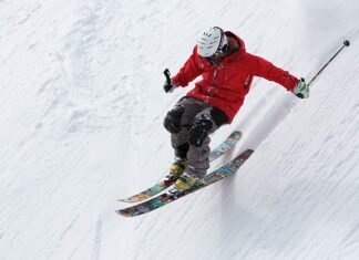 Co jest bardziej obciąża kolana narty czy snowboard?